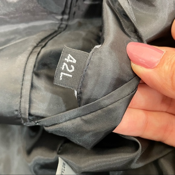 Haggar Gallery Soft Plaid Wool Gray Blazer - Picture 6 of 8